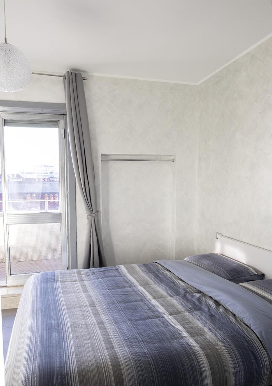Smart Central Apartments Милан Экстерьер фото